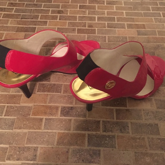 Michael Kors red heels size 7.5 - Picture 3 of 8